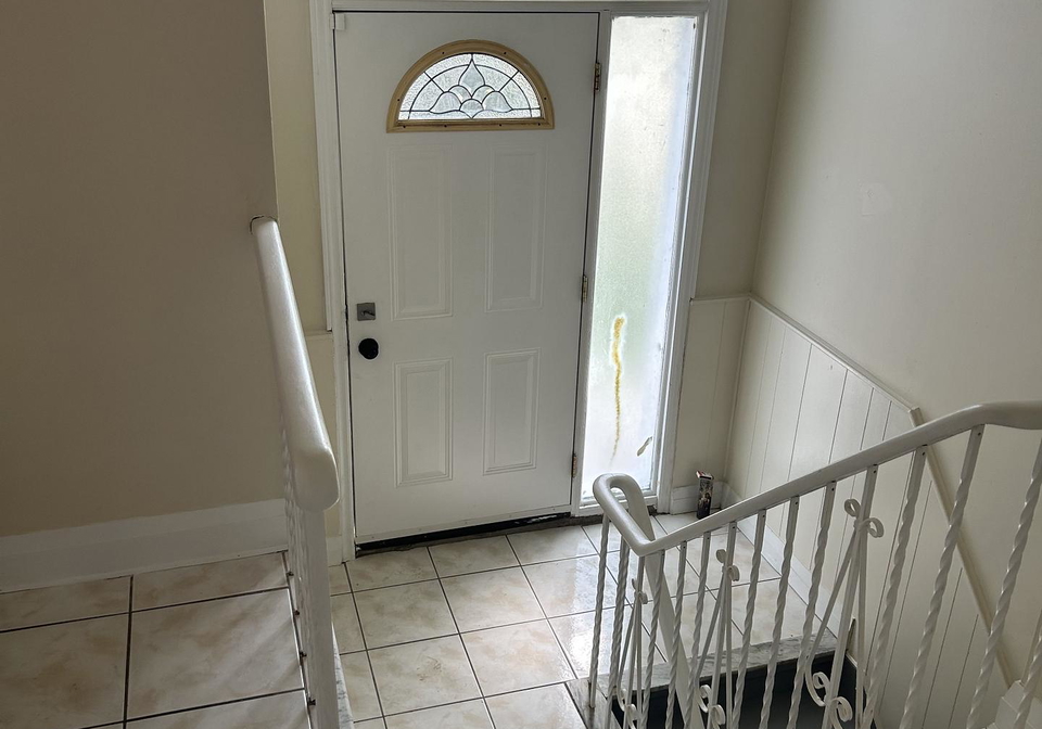 278-grandravine-drive-toronto-york-ontario-w13503068