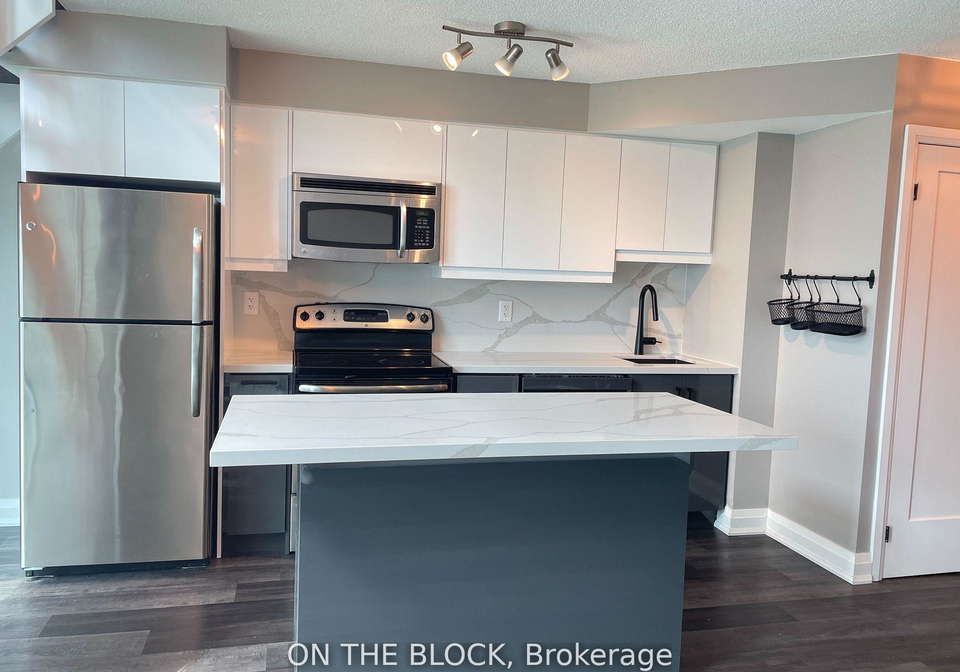 155-legion-road-n-toronto-etobicoke-ontario-w13503080