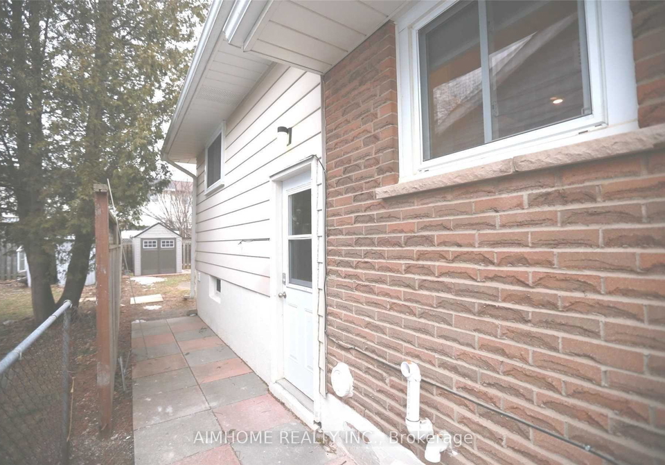 16-onslow-court-oakville-ontario-w13503232