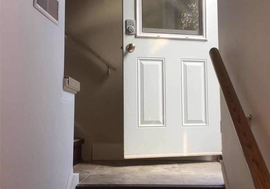 16-onslow-court-oakville-ontario-w13503232
