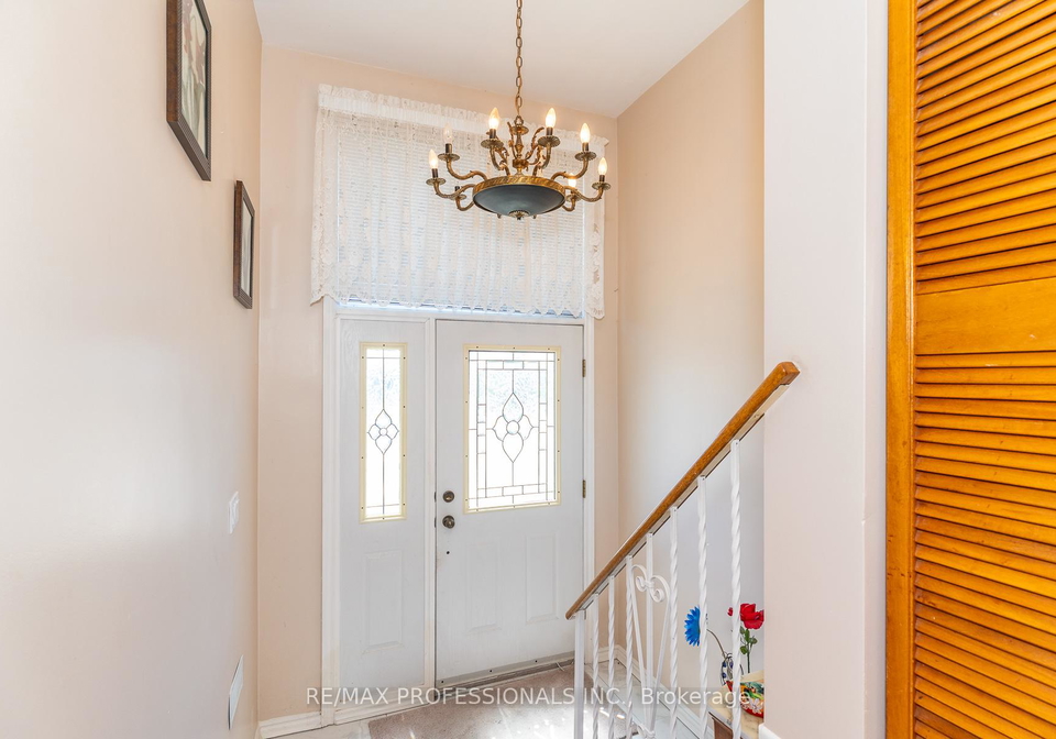 64-ikley-road-toronto-york-ontario-w13503238