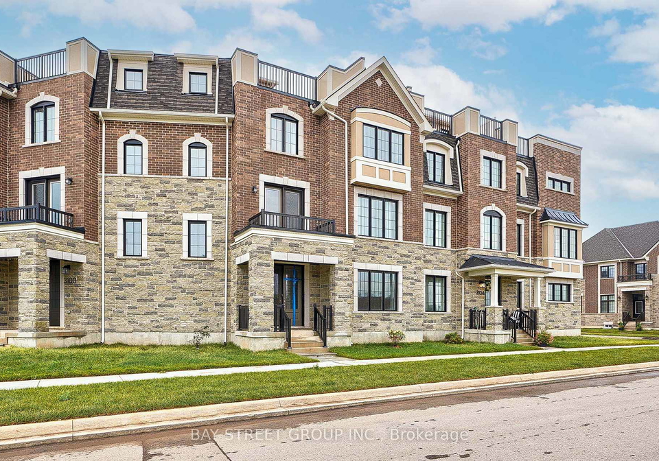 3102-harasym-trail-oakville-ontario-w13503308