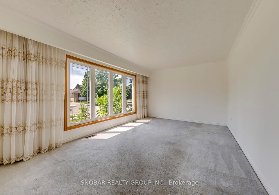 201-thistle-down-boulevard-toronto-etobicoke-ontario-w13503350