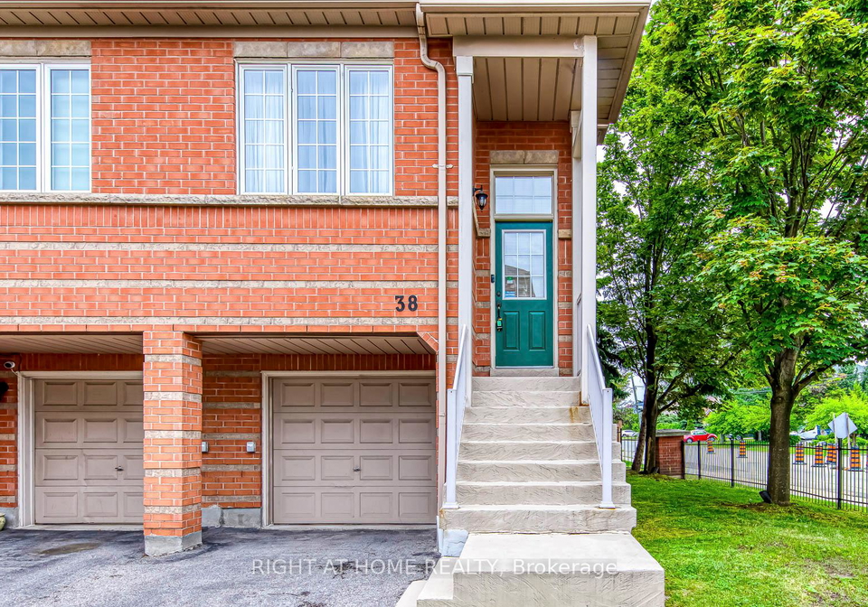 fairview-road-w-mississauga-ontario-w13503396