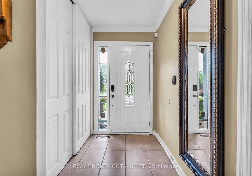 18-mansfield-street-brampton-ontario-w13504018