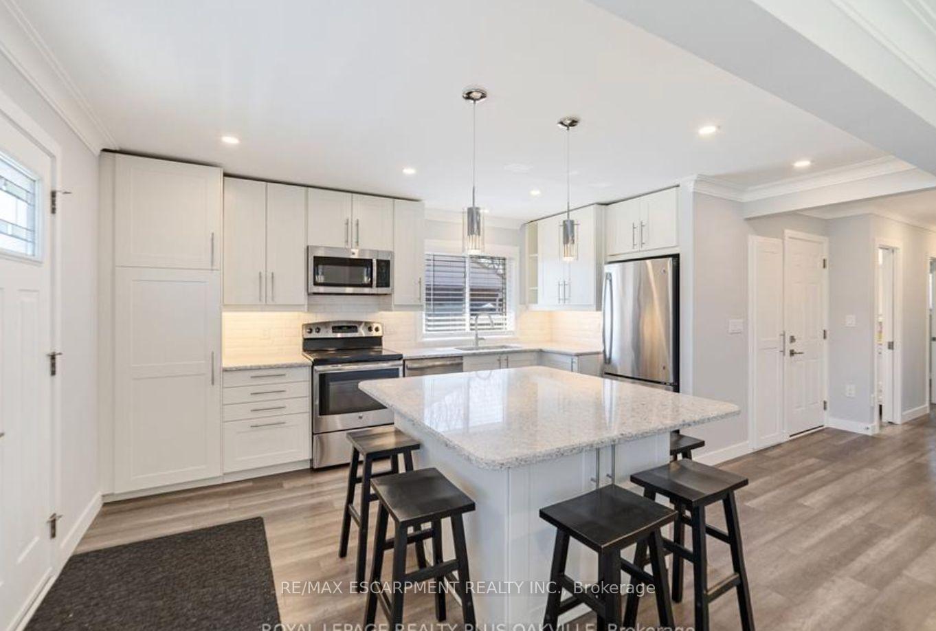 1266-royal-drive-w-burlington-ontario-w13504054