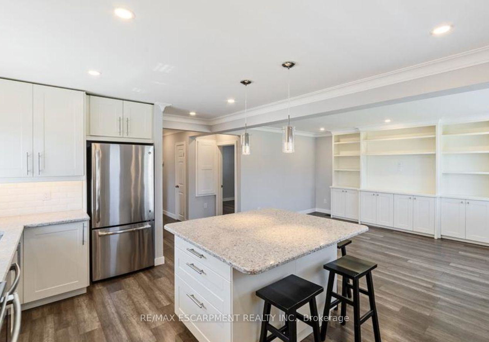 1266-royal-drive-w-burlington-ontario-w13504054