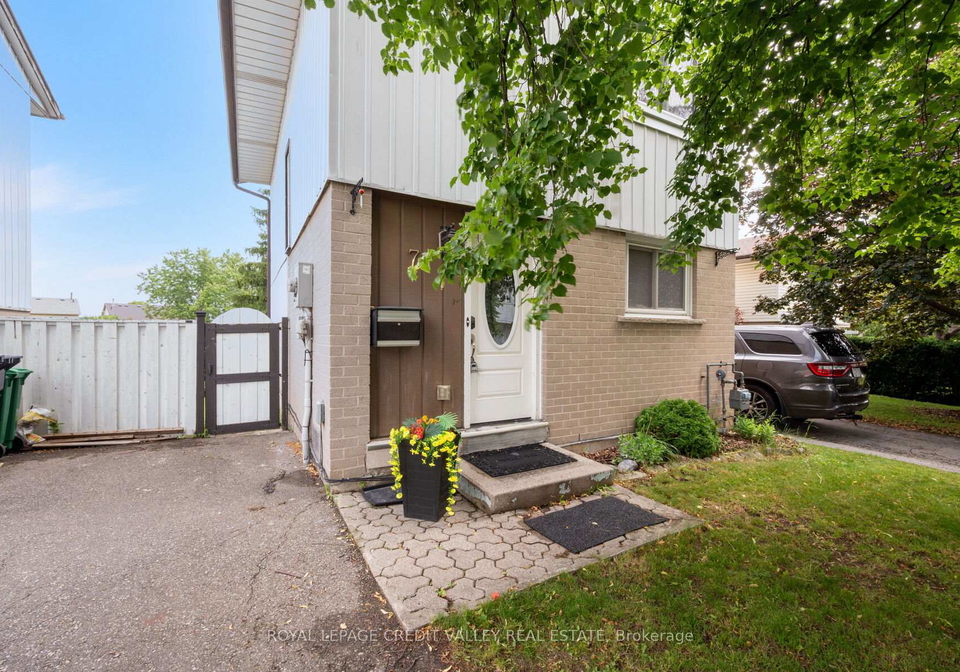 7-hillpark-trail-brampton-ontario-w13504060