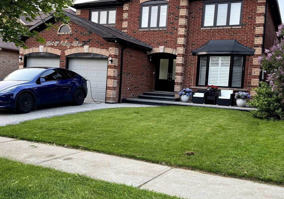 1671-sir-montys-drive-mississauga-ontario-w13504164