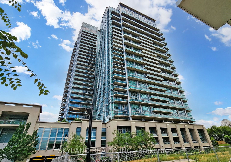 165-legion-road-n-toronto-etobicoke-ontario-w13504308