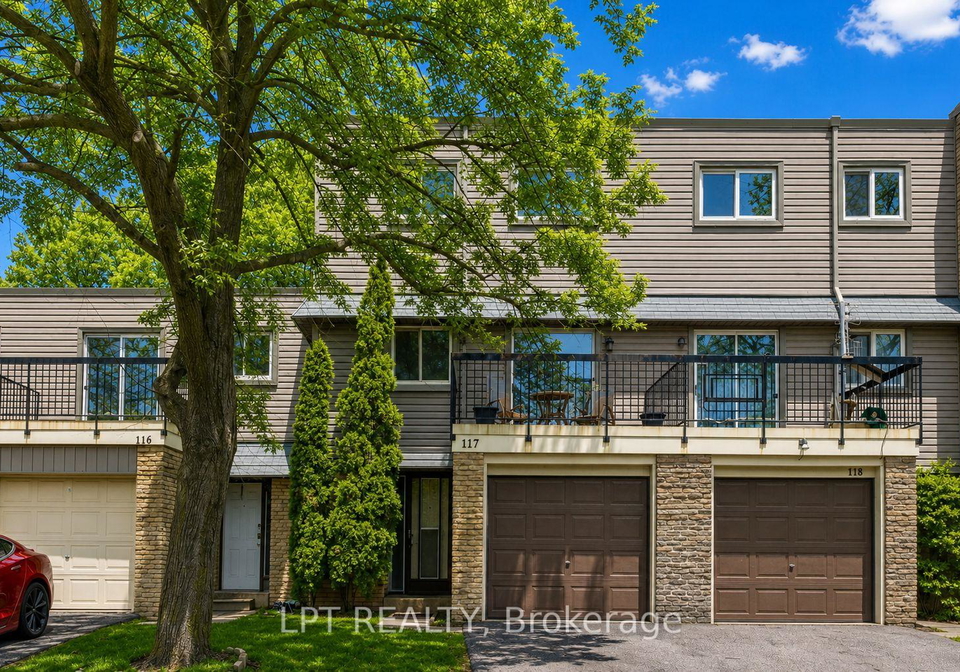 2315-bromsgrove-road-mississauga-ontario-w13504648
