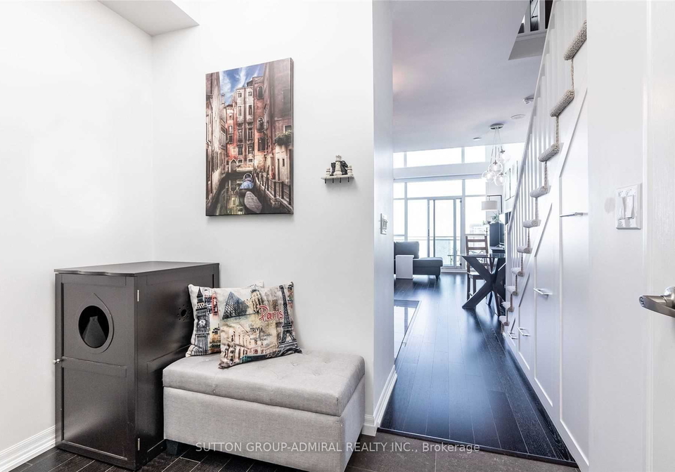 223-webb-drive-mississauga-ontario-w13504654
