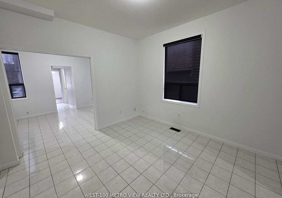 1075-dufferin-street-toronto-toronto-ontario-w13504706