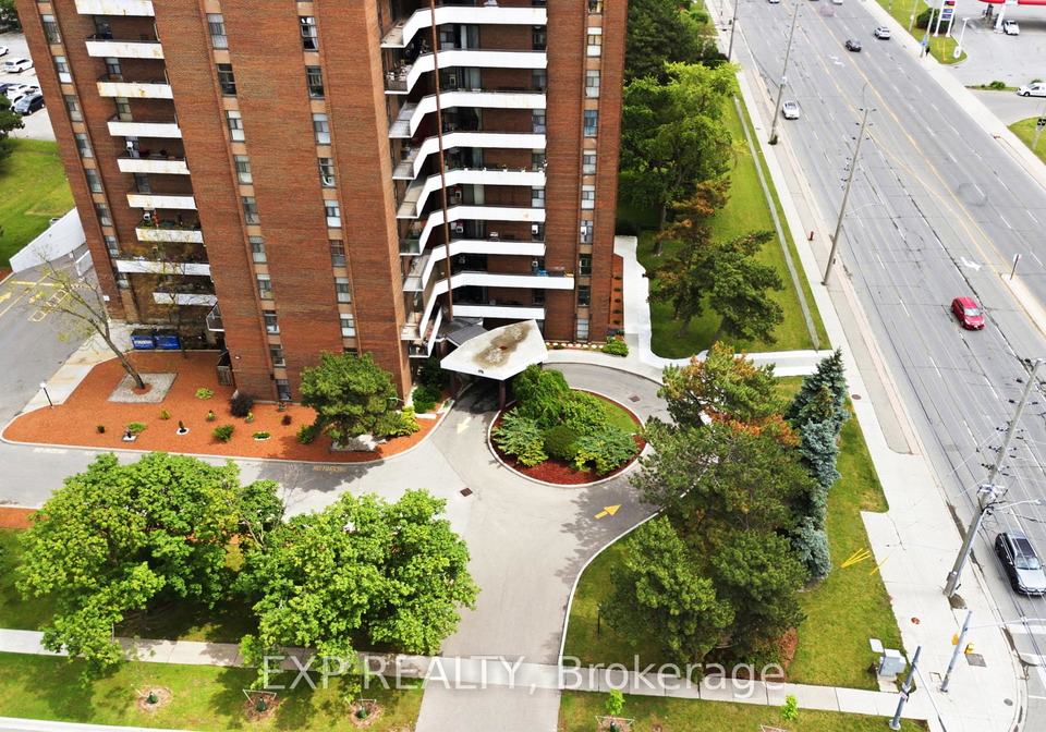 3025-queen-frederica-drive-mississauga-ontario-w13504976