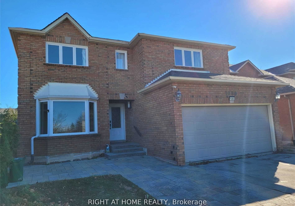 1080-glenashton-drive-oakville-ontario-w13505588