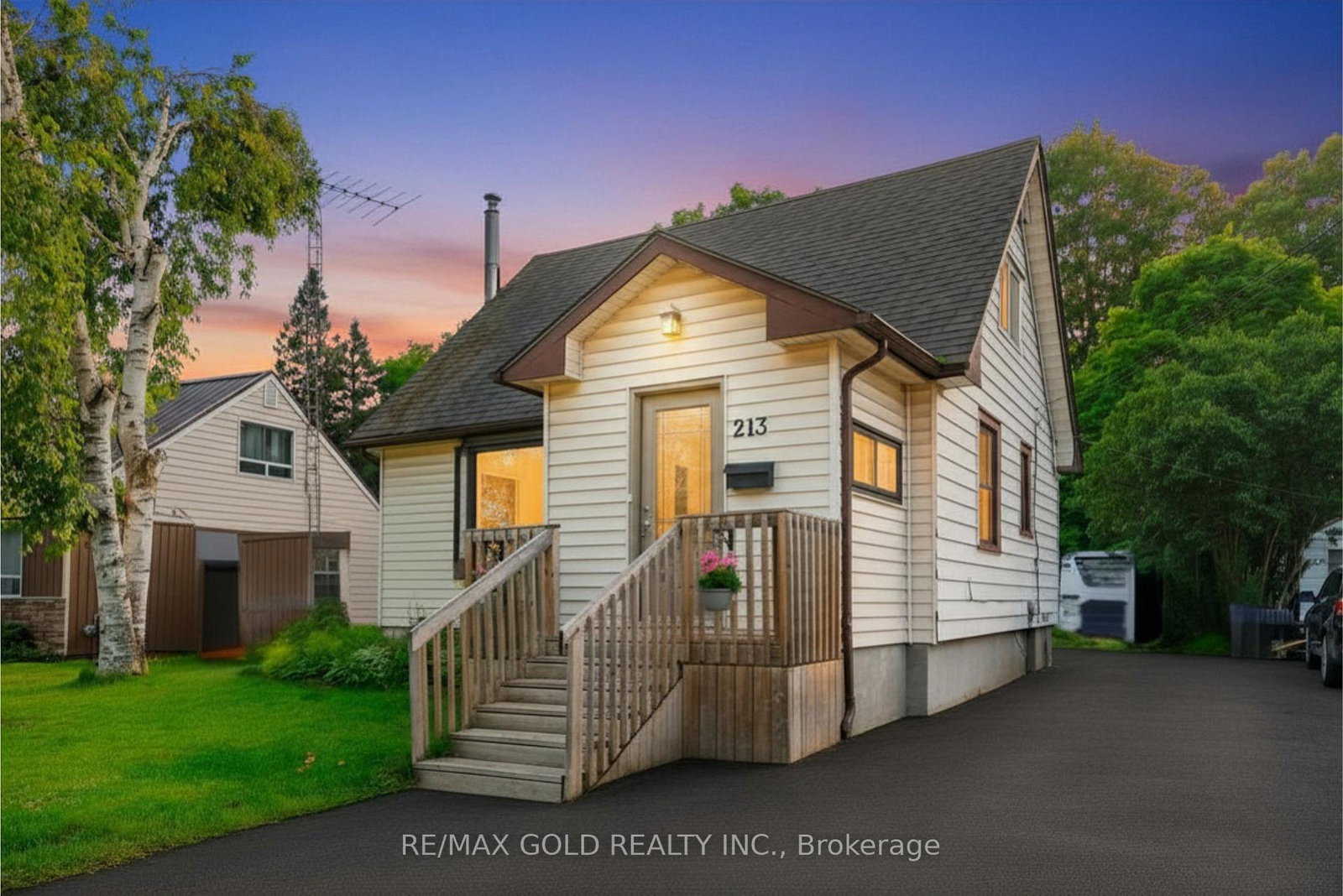 213-mason-boulevard-halton-hills-ontario-w13505622
