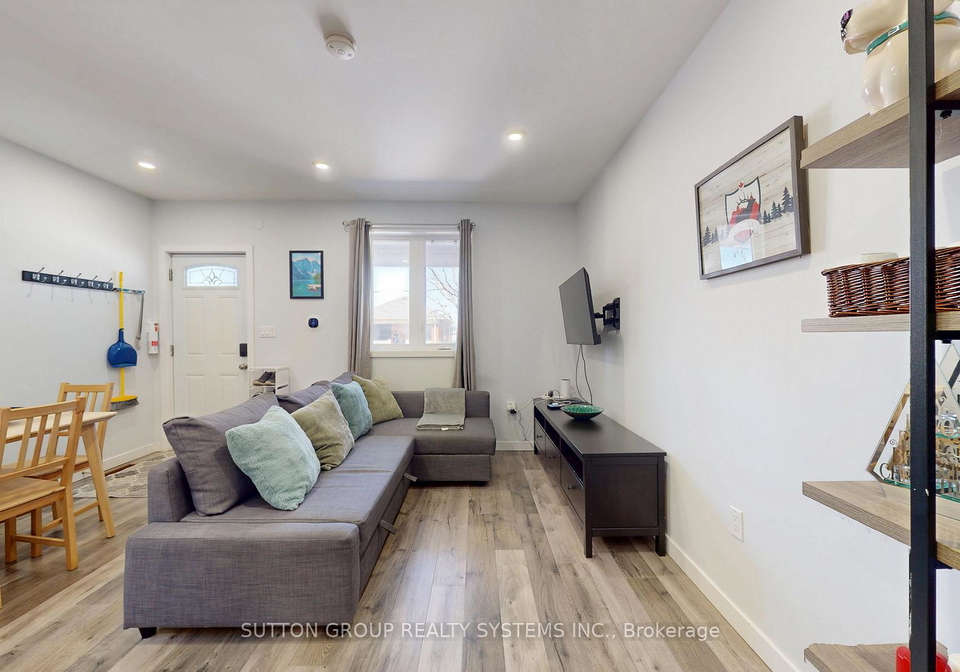 50-brownville-avenue-toronto-north-york-ontario-w13505670
