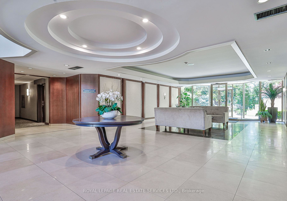 2267-lakeshore-boulevard-w-toronto-etobicoke-ontario-w13505700