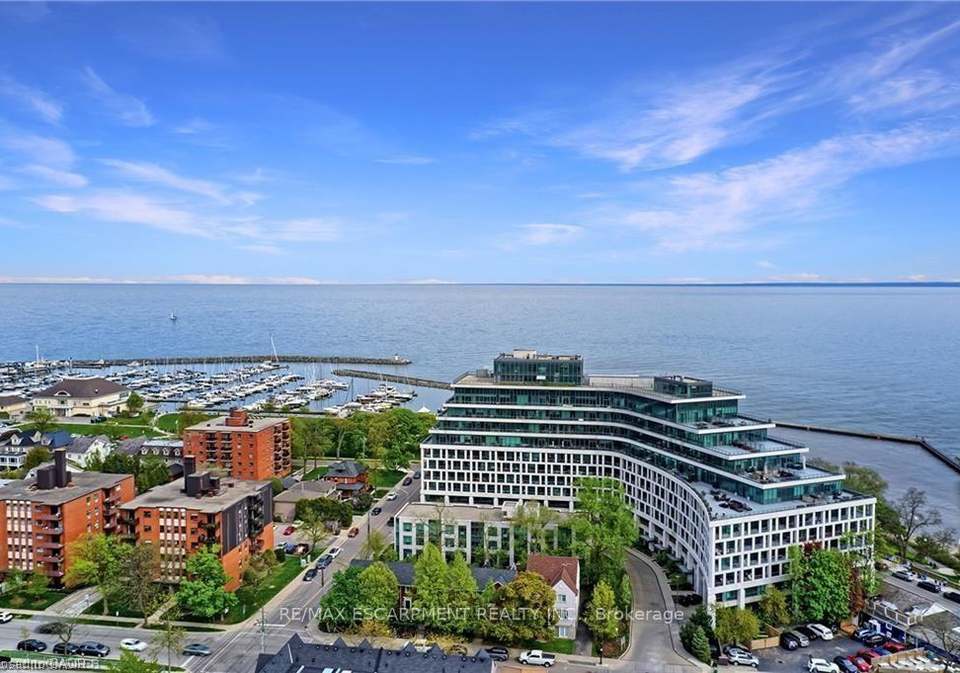 11-bronte-road-oakville-ontario-w13505748