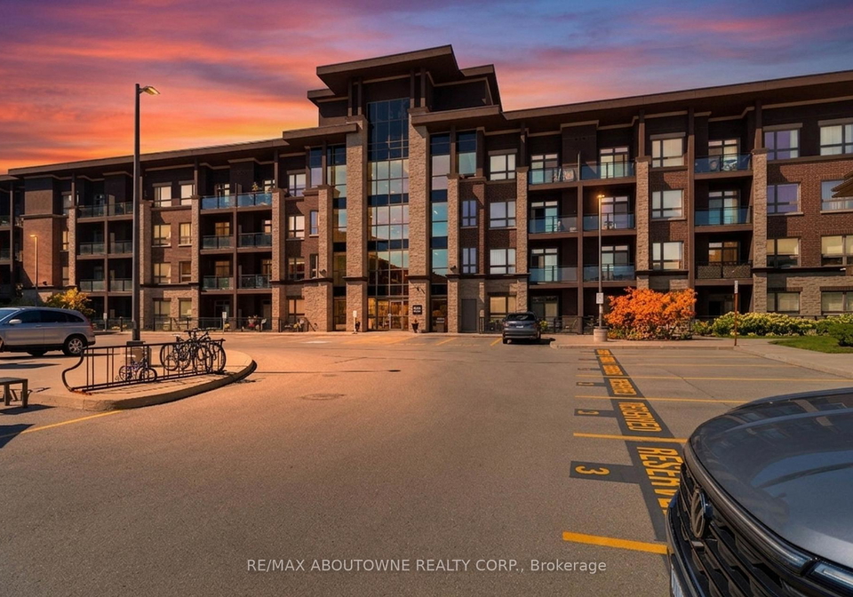 5020-corporate-drive-burlington-ontario-w13505794