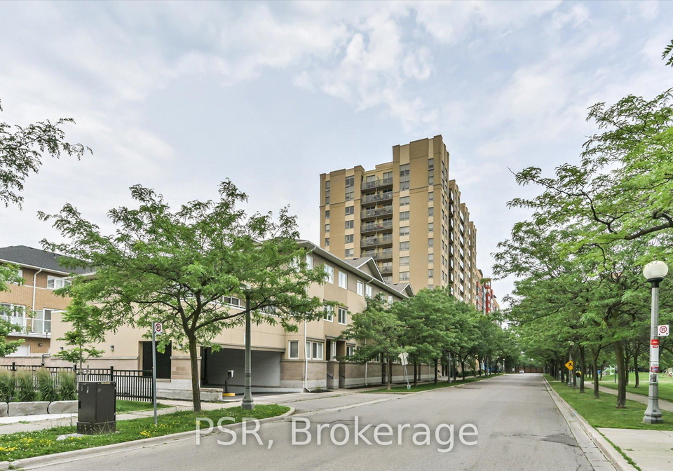 4-elsinore-path-toronto-etobicoke-ontario-w13505882