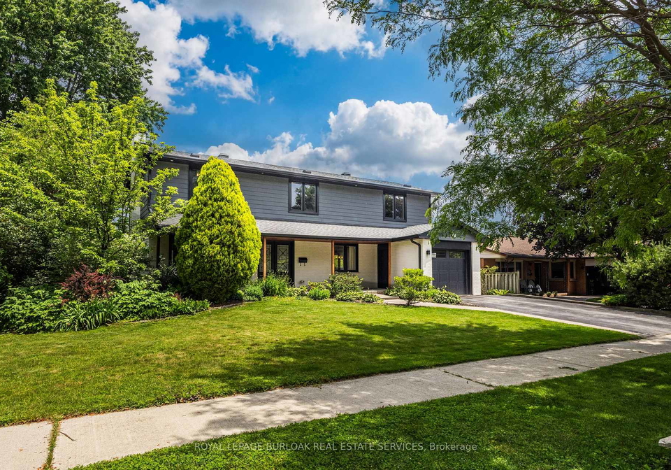 365-cosburn-crescent-burlington-ontario-w13506058