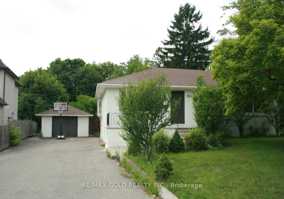 1124-kent-avenue-oakville-ontario-w13506118