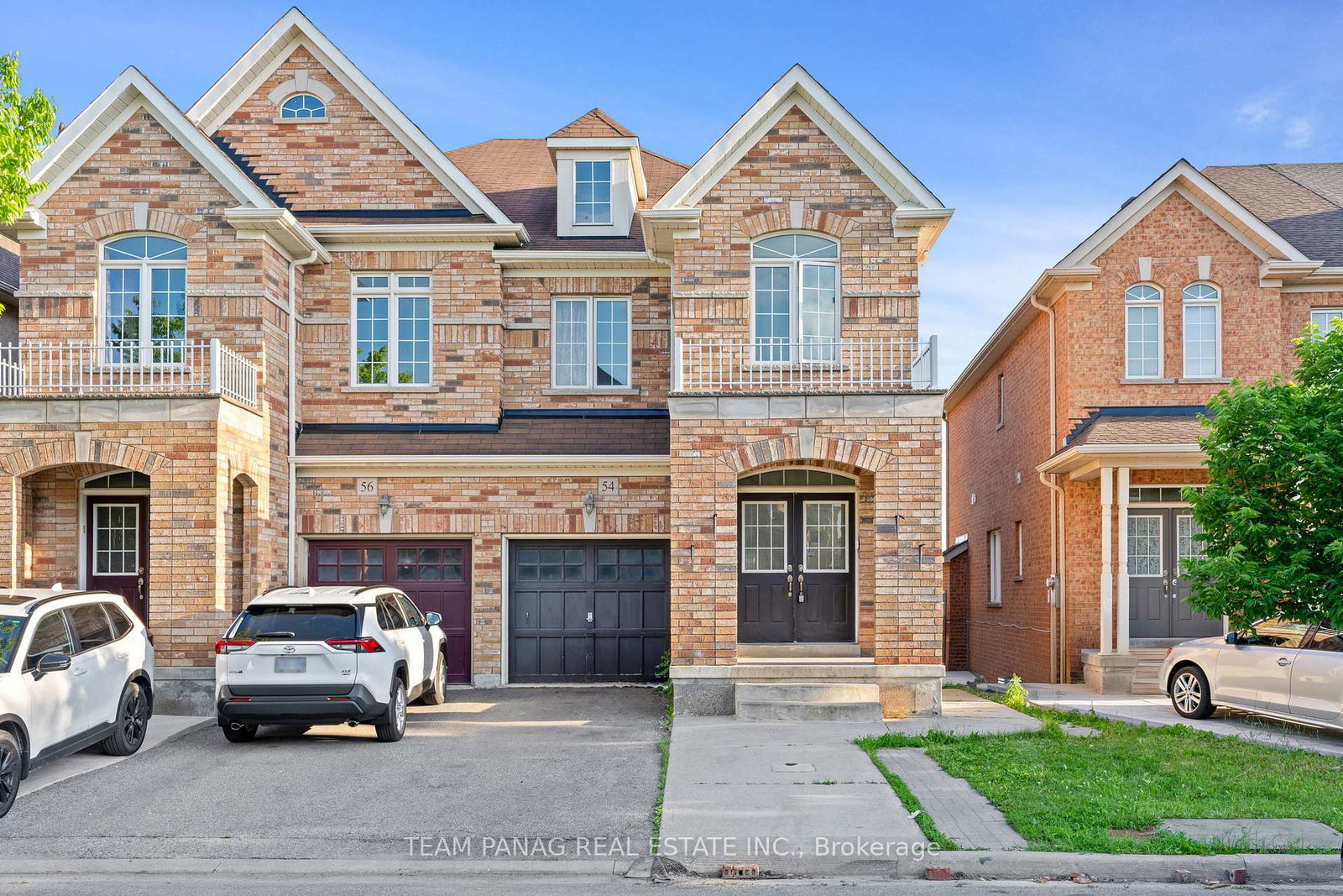 54-clearfield-drive-brampton-ontario-w13506308
