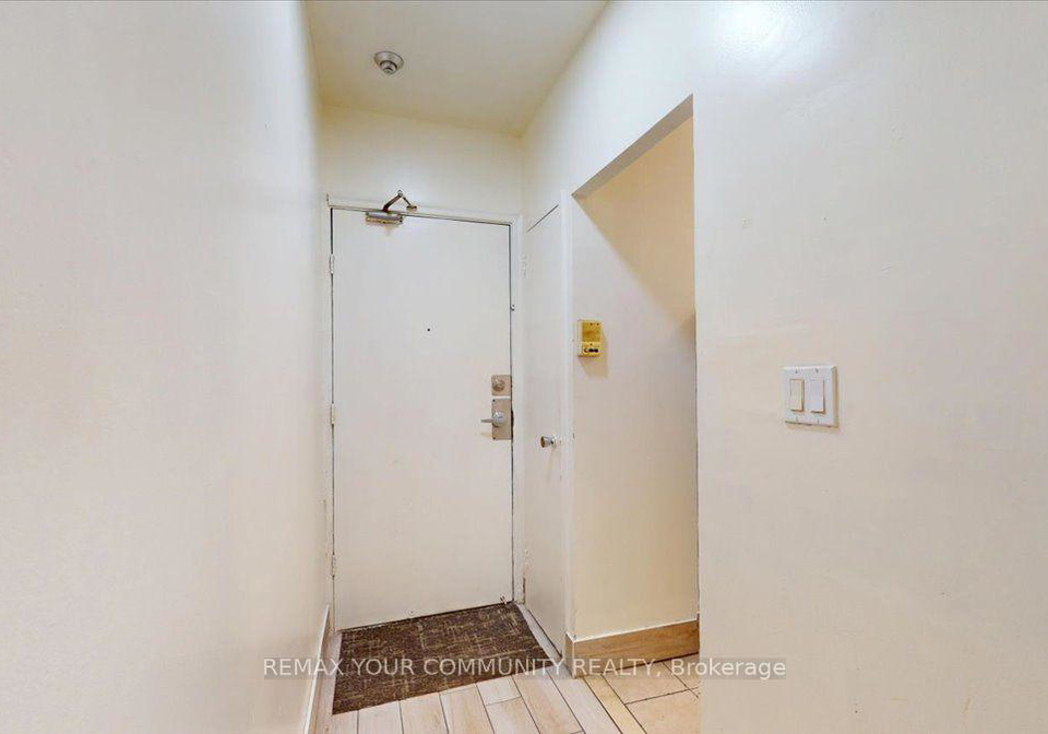 2645-keele-street-toronto-north-york-ontario-w13506504