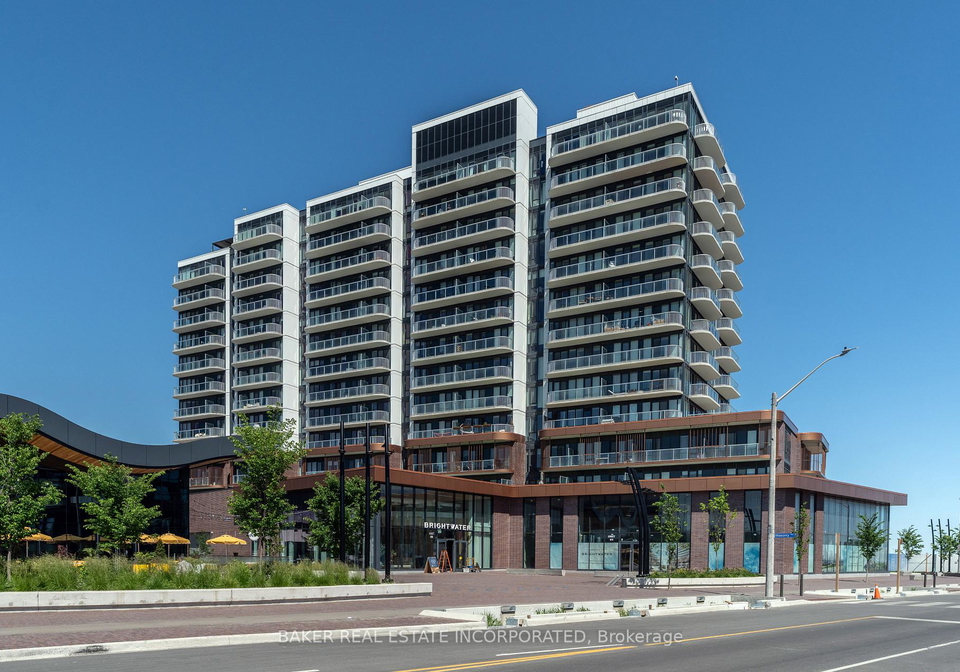 220-missinnihe-way-mississauga-ontario-w13506690