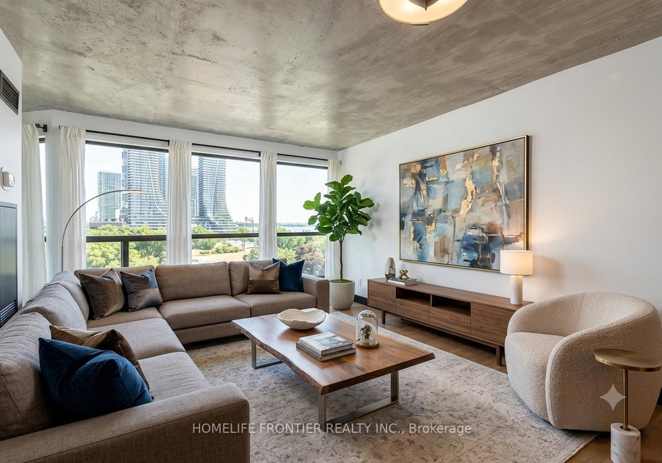 2261-lakeshore-boulevard-w-toronto-etobicoke-ontario-w13506816