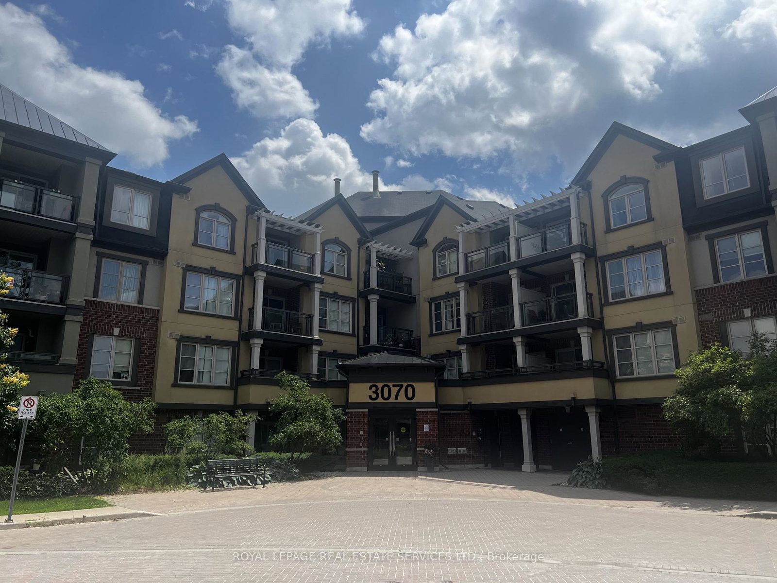 3070-rotary-way-burlington-ontario-w13507146