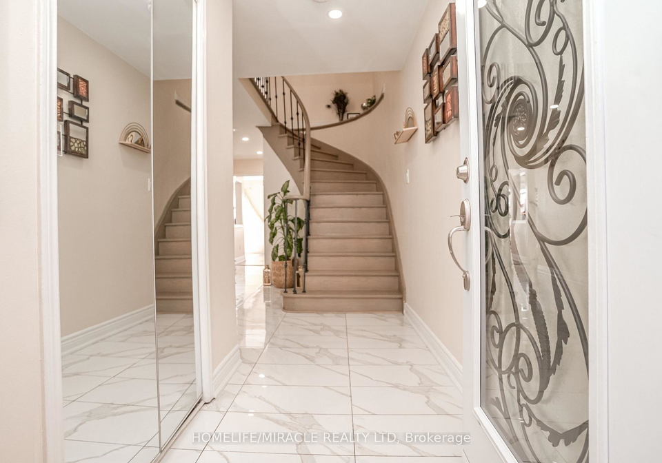 87-woodsend-run-brampton-ontario-w13507288