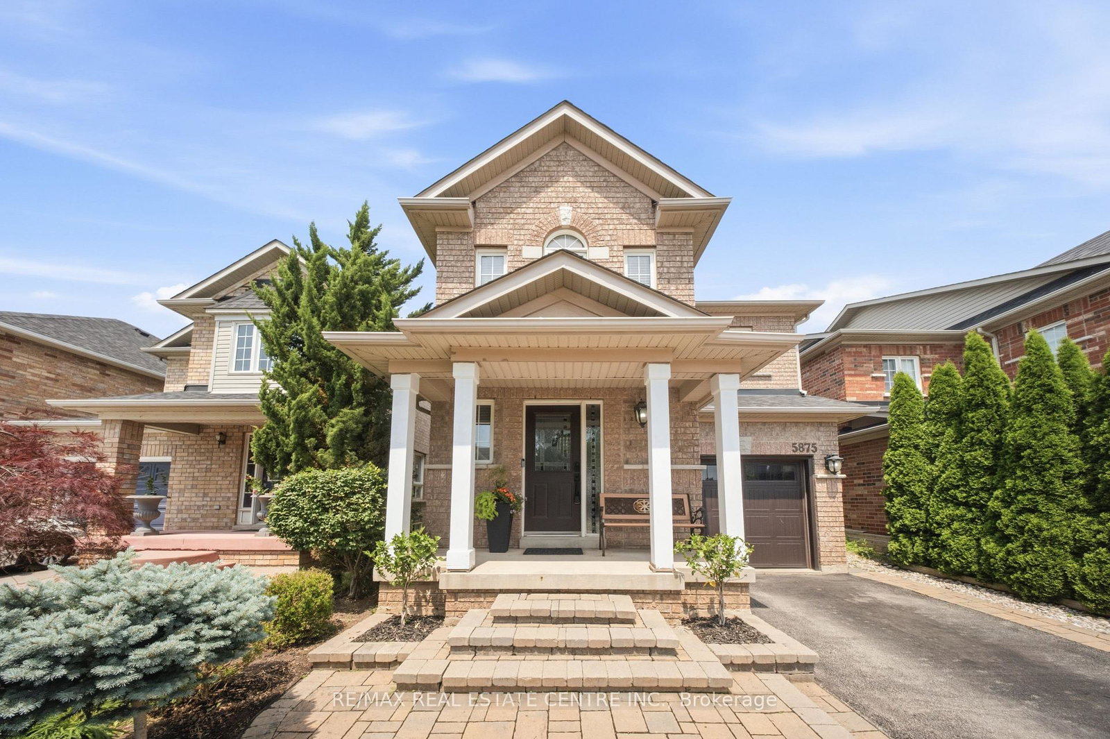 5875-blue-spruce-avenue-burlington-ontario-w13507292
