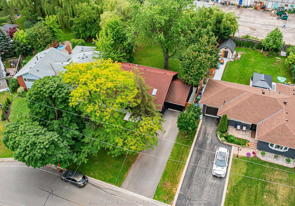13-swanhurst-boulevard-mississauga-ontario-w13507348