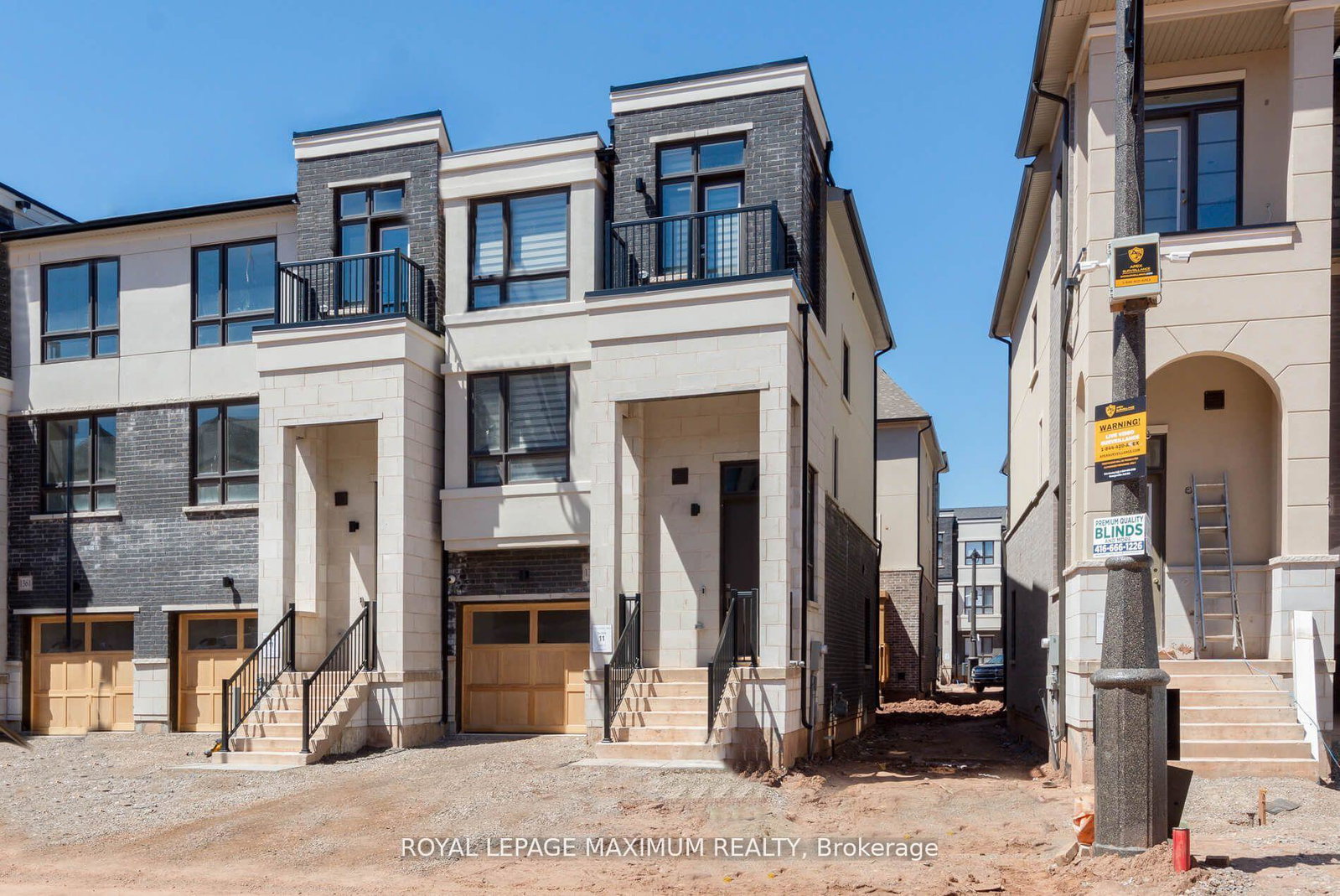1357-kaniv-street-oakville-ontario-w13507400