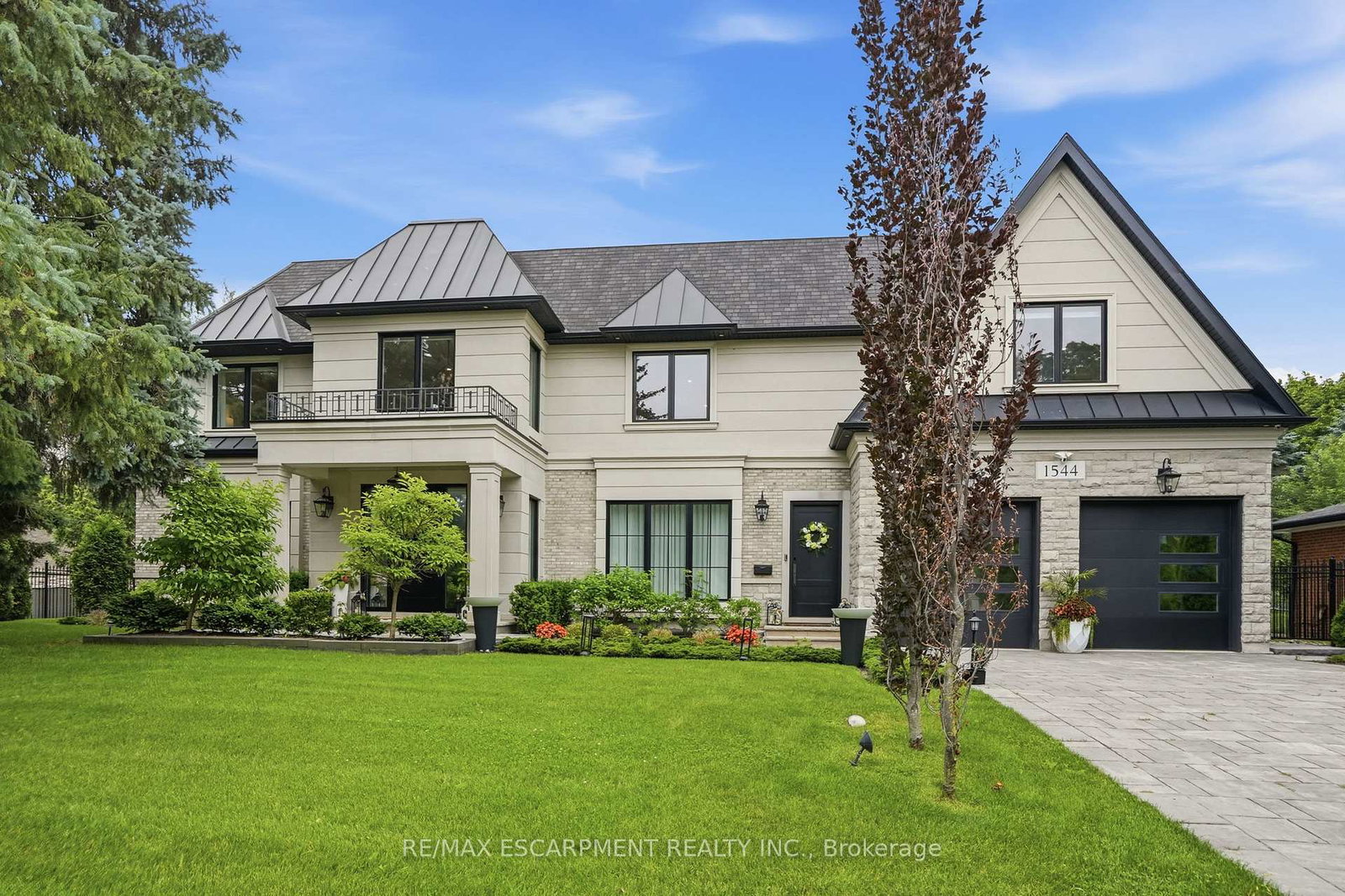 1544-lochlin-trail-mississauga-ontario-w13507450