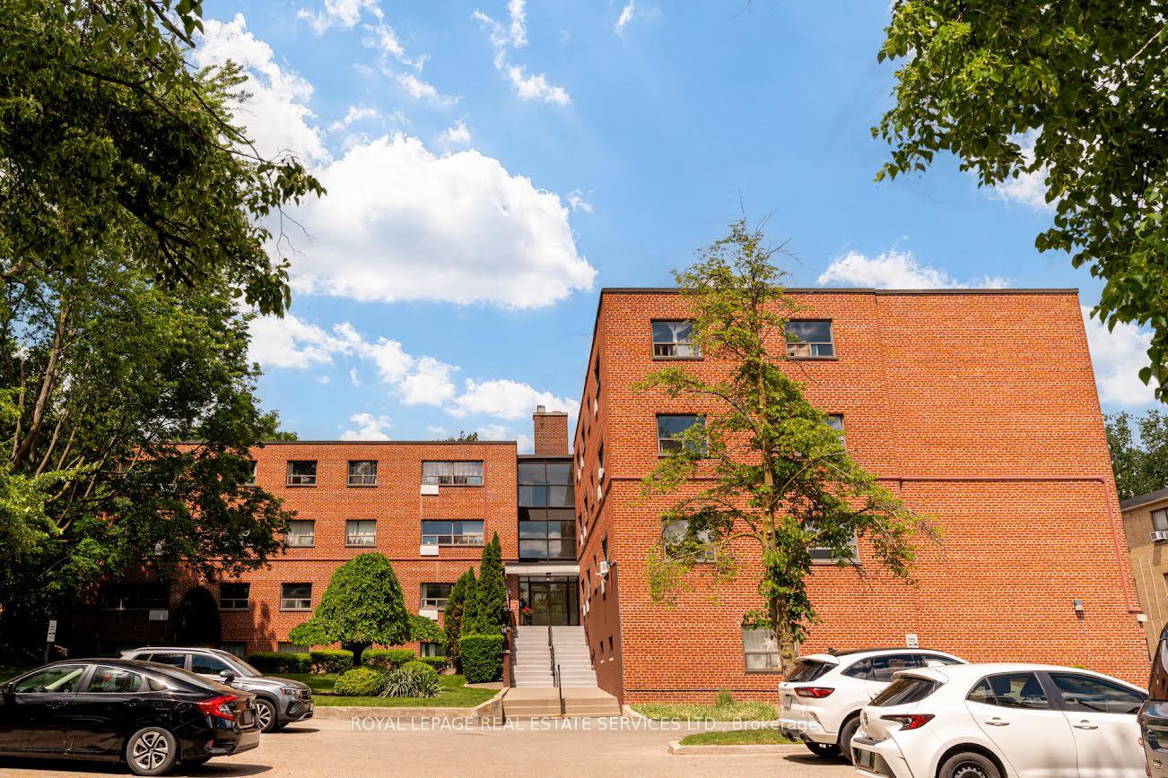 101-coe-hill-drive-toronto-toronto-ontario-w13507572