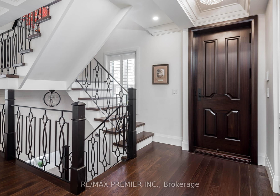 21-elizabeth-street-n-brampton-ontario-w13507616