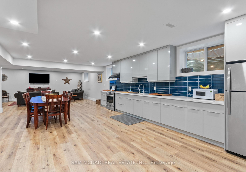 3047-grenville-drive-mississauga-ontario-w13507908