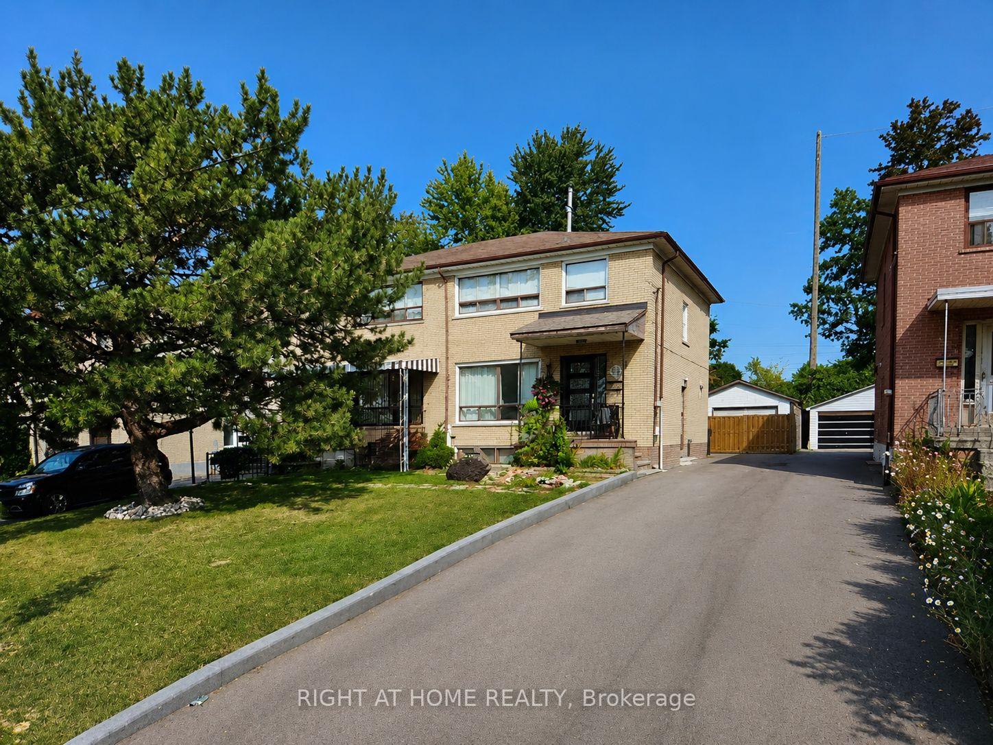 43-foxrun-avenue-toronto-york-ontario-w13507992