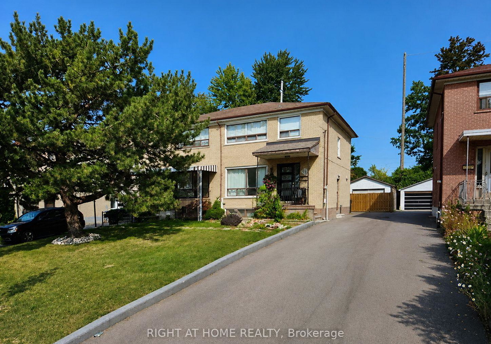 43-foxrun-avenue-toronto-york-ontario-w13507992
