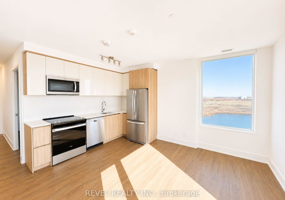3100-keele-street-toronto-york-ontario-w13508012