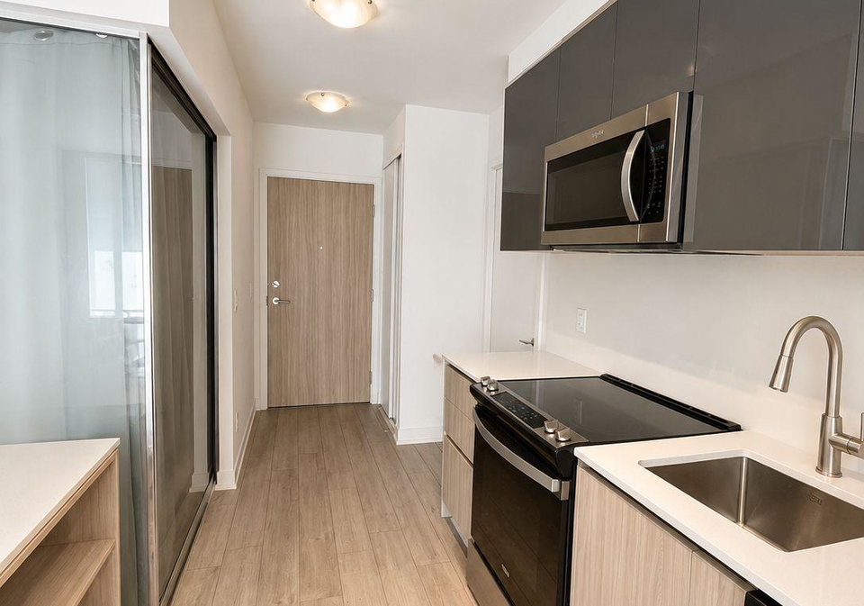 3100-keele-street-toronto-york-ontario-w13508020