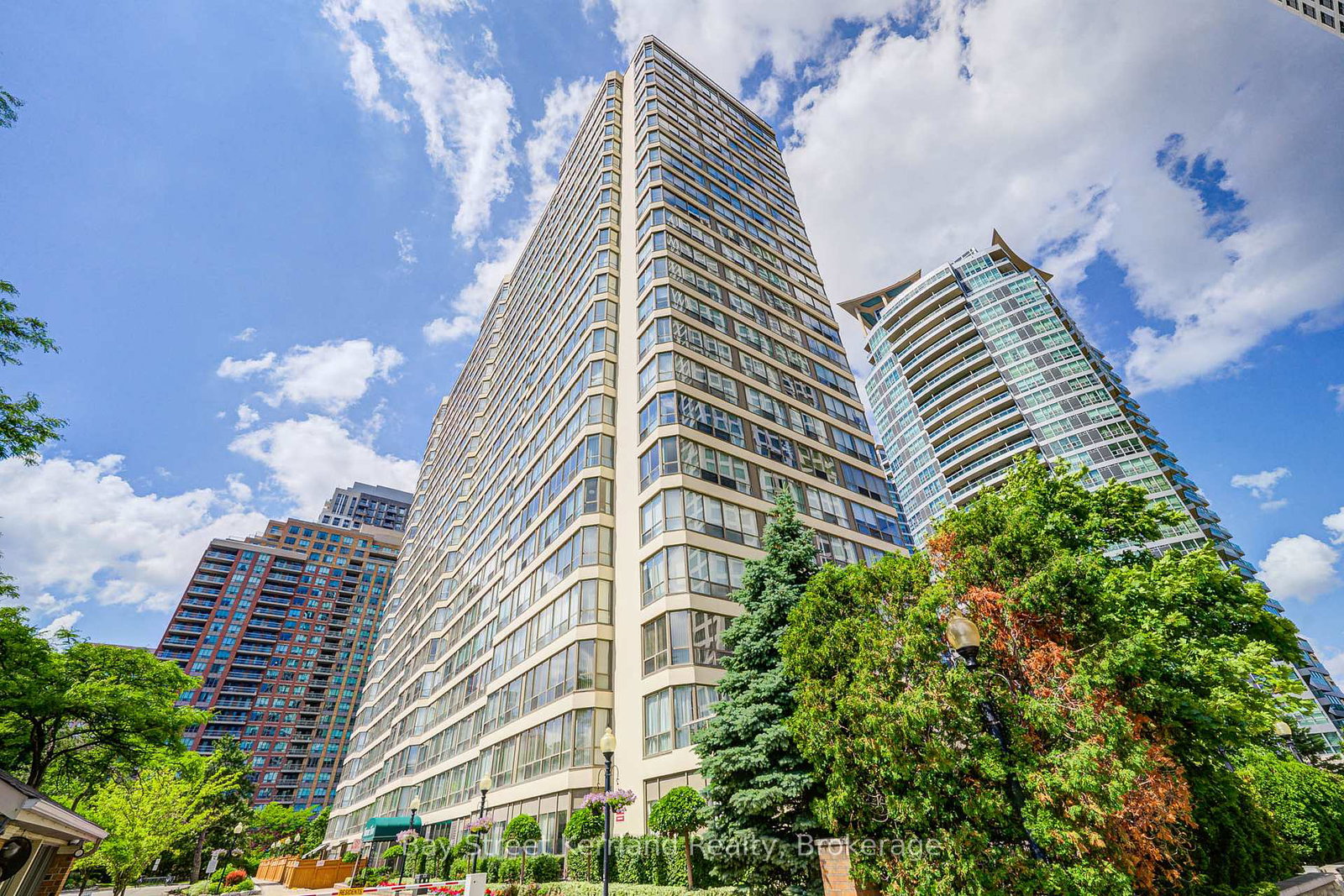 55-elm-drive-n-mississauga-ontario-w13508132