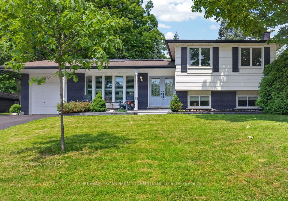 2389-peart-court-burlington-ontario-w13508406