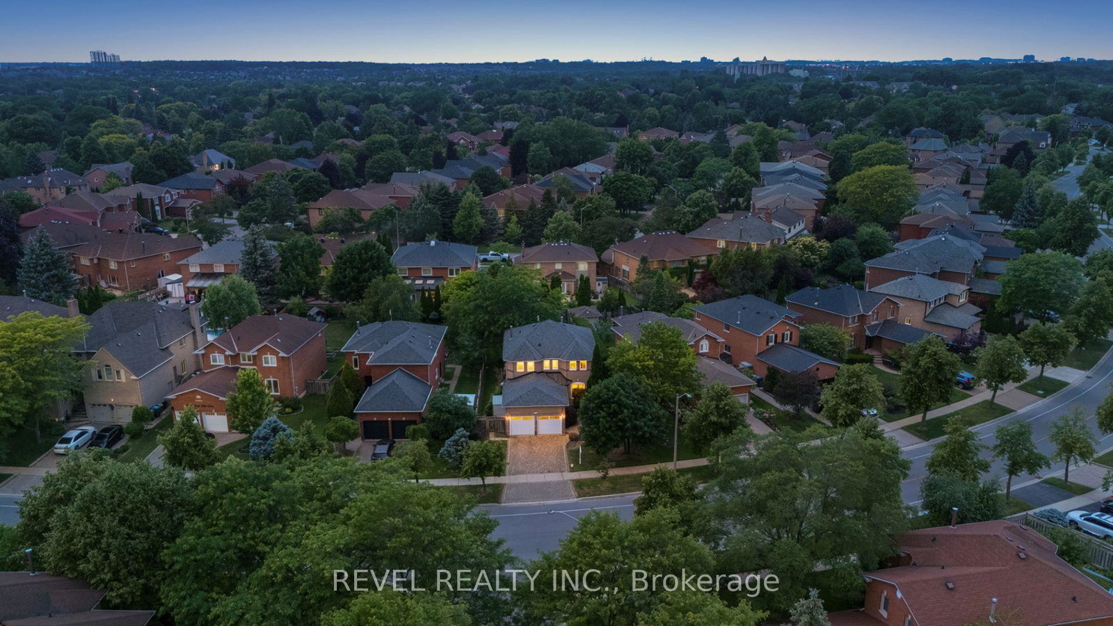 4315-credit-pointe-drive-mississauga-ontario-w13508484