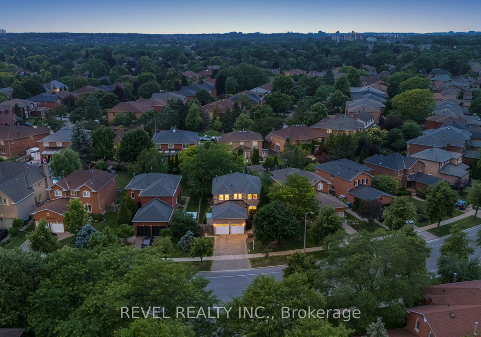 4315-credit-pointe-drive-mississauga-ontario-w13508484