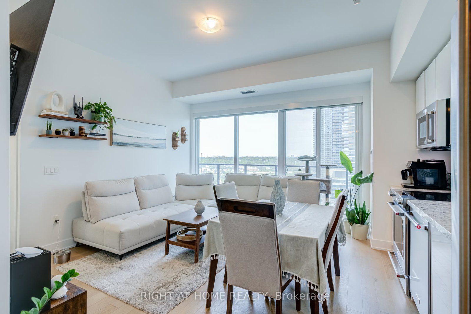 30-shore-breeze-drive-toronto-etobicoke-ontario-w13508630