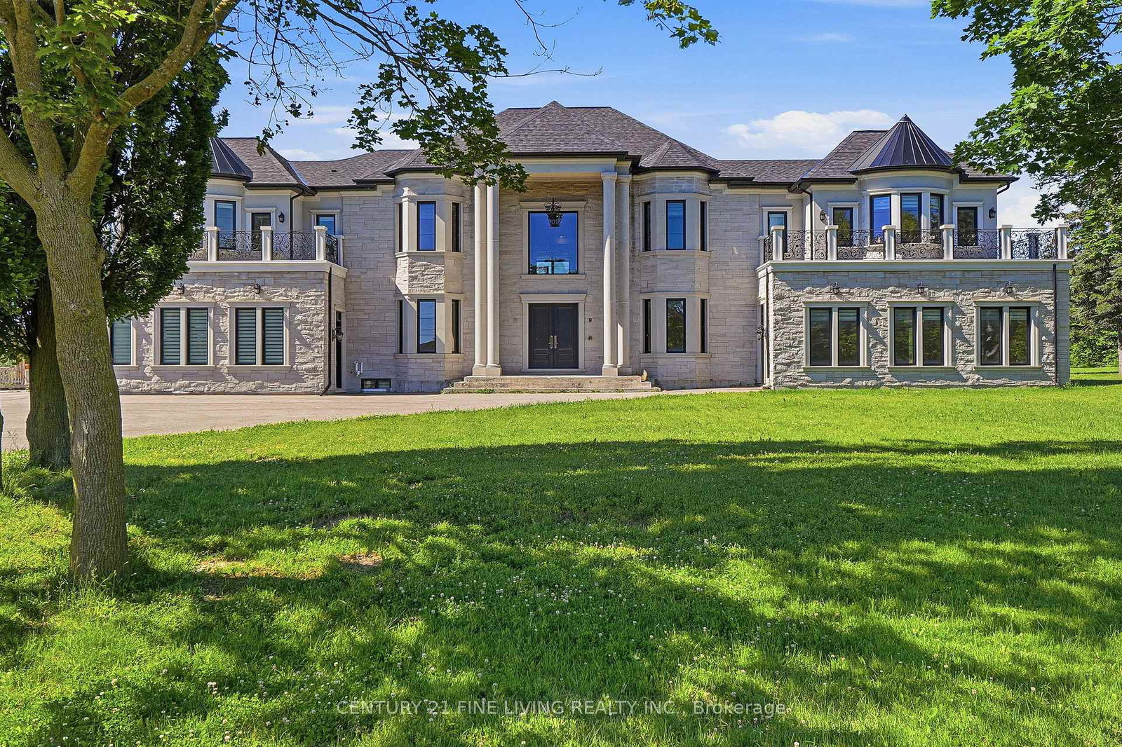 4-grafton-crescent-brampton-ontario-w13508846